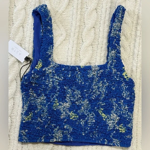 ASTR Blue Yellow Lemon Smocked Floral Crop Tank Large | New with Tags - Picture 7 of 11